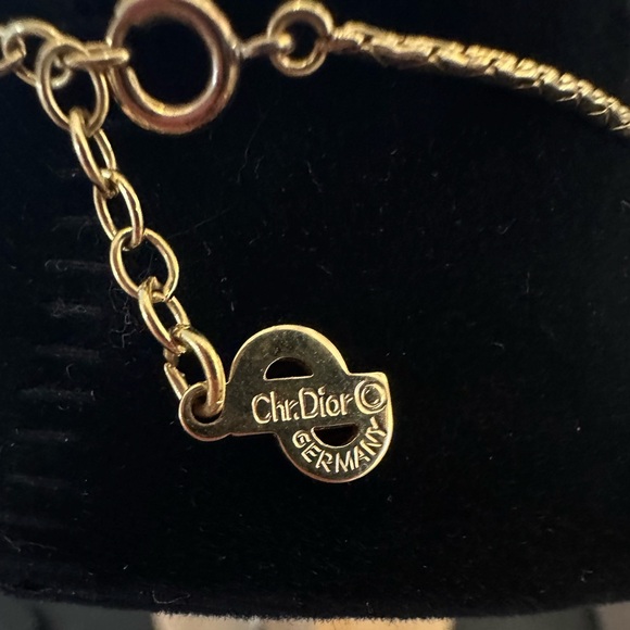 Vintage Dior Gold Diamond Heart Necklace - Picture 7 of 7